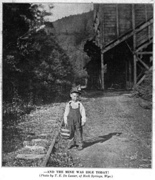 UMWJ, Child at Mine, Apr 13, 1916.png