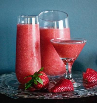 Strawberry Daiquiris_1.jpg