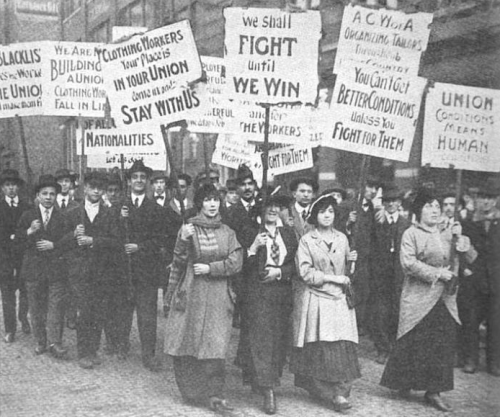 Chicago Garment Workers Strike, Parade on Oct 12, ISR of Nov 1915.png