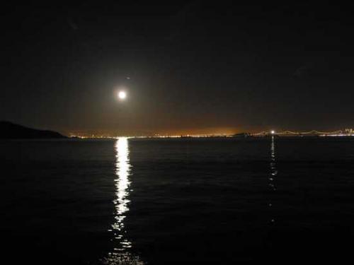 FullMoonAlcatraz.jpg