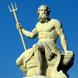 Neptune-god-statue.jpg