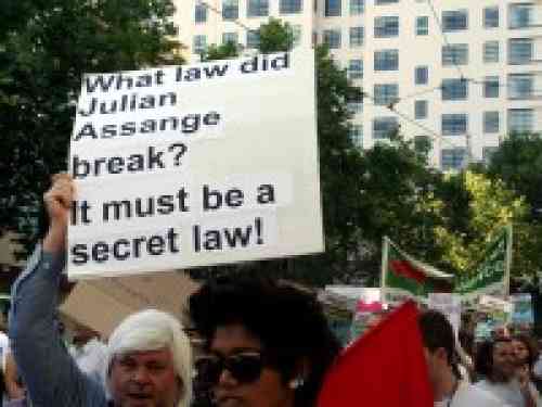 assange crimes_0.jpg