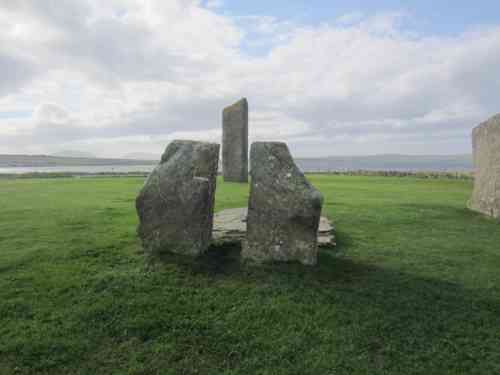 Stones of Stenness and Barnhouse (15).jpg